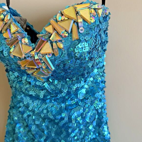 RJ CRUSH Long Mermaid PROM DRESS Aqua Blue Sequins Stones Stapless Tulle Sz 4 - Picture 8 of 15